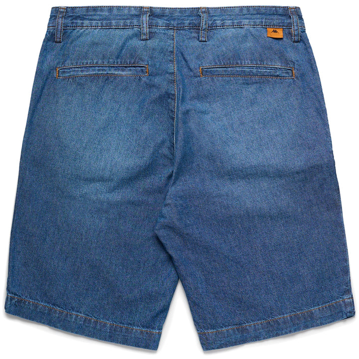 Shorts Man CHINGE CHINO MID BLUE INDIGO Dressed Front (jpg Rgb)	